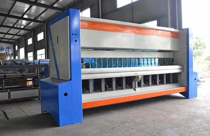 5米独立弹簧压脚型大棚棉被机